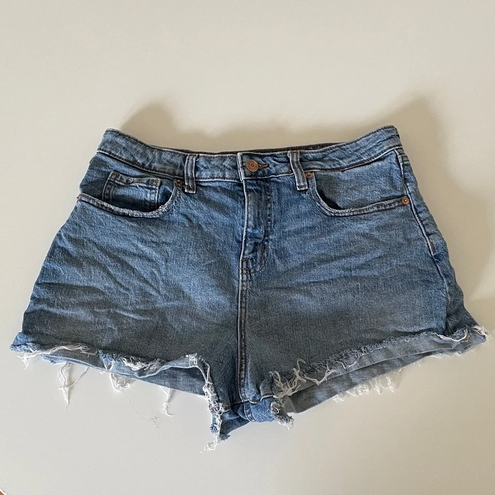 Wild Fable High Rise Rolled Cuff Shorts Blue 10R Beach Vacation